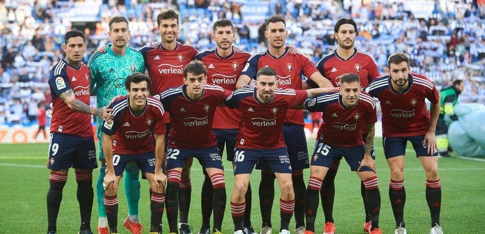Plantilla del Osasuna antes del partido