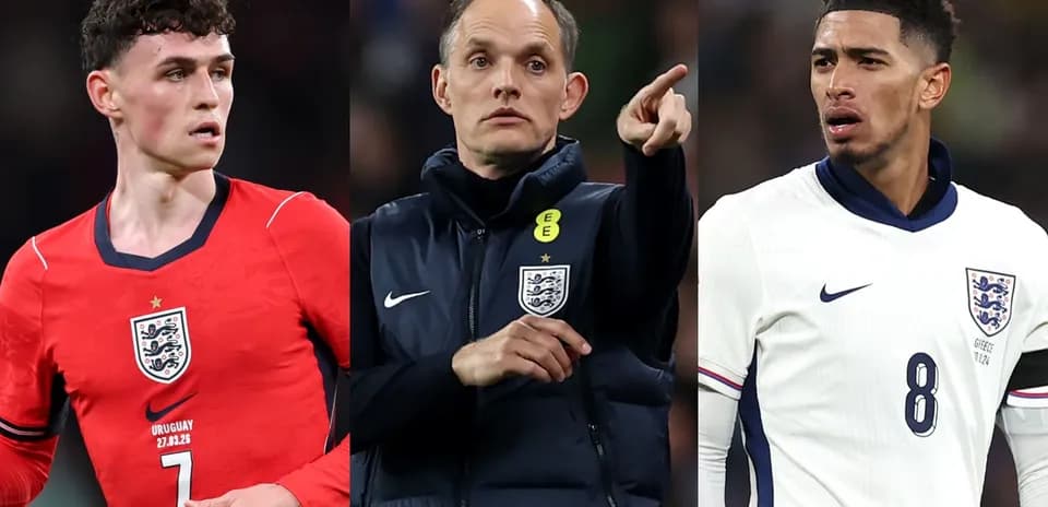 Jugadores de Inglaterra y entrenador en acción