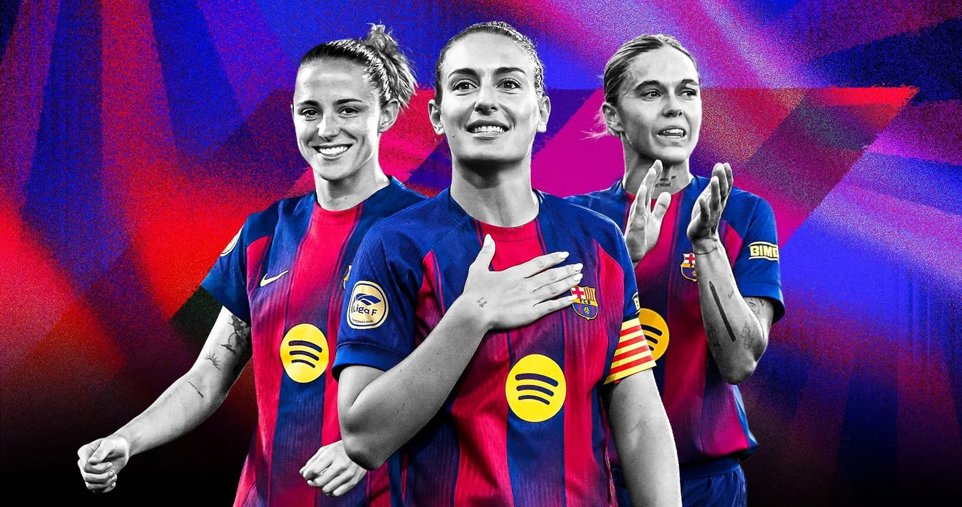 Tres jugadoras del FC Barcelona posando juntas