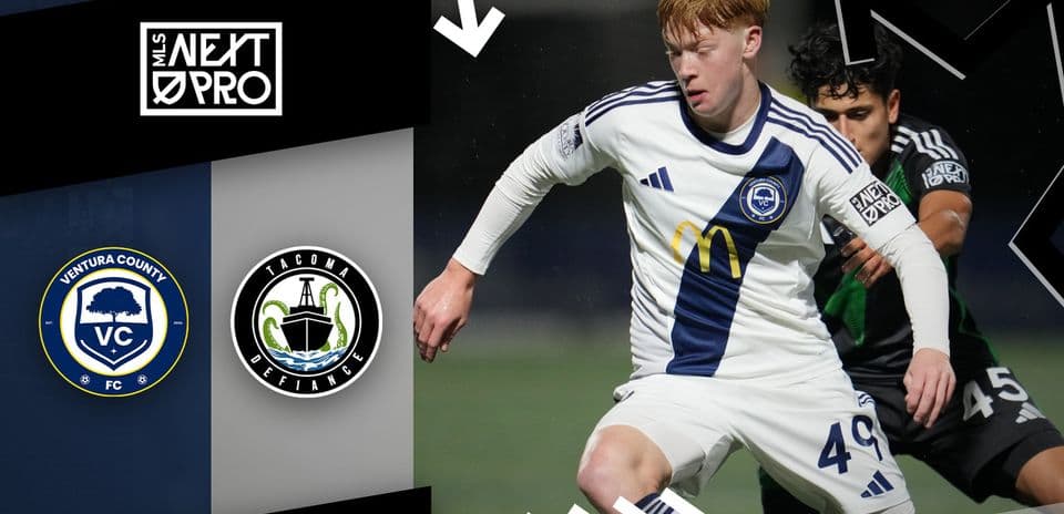 Jugador de Ventura County FC en acción