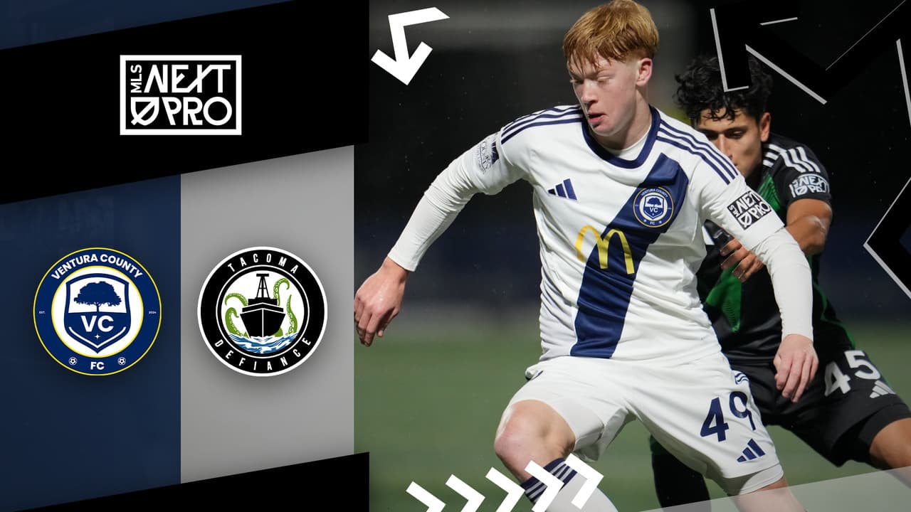 Jugador de Ventura County FC en acción