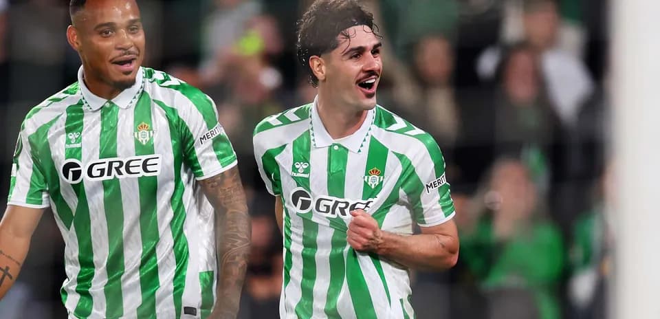 Jugadores de Real Betis celebrando un gol