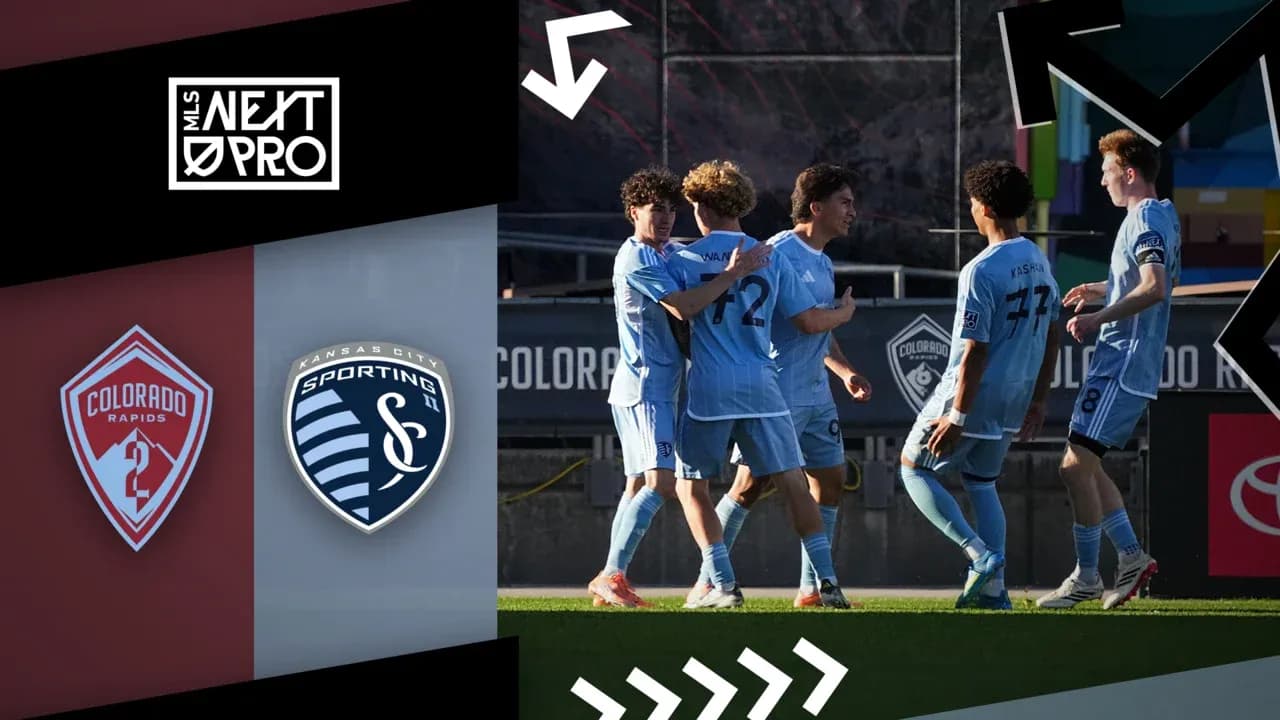 Jugadores de Sporting KC II celebrando un gol