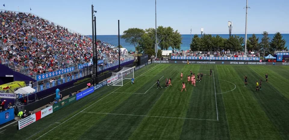 Partido de fútbol entre Kansas City y Chicago