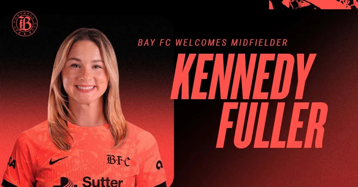 Kennedy Fuller poses in Bay FC jersey