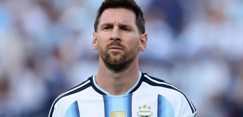Jugador argentino con uniforme de la selección nacional