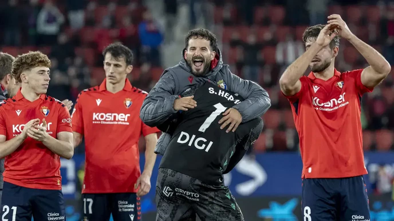 Jugadores de Osasuna celebrando una victoria