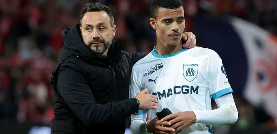 Entrenador y jugador de Olympique de Marsella tras partido