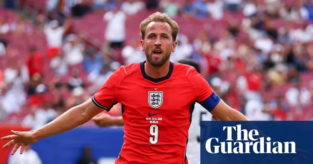 Jugador de Inglaterra celebrando un gol en el partido