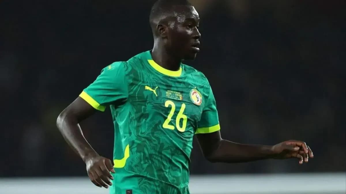 Jugador de Senegal en el Mundial de Fútbol