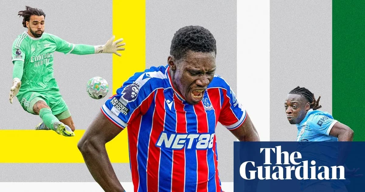 Jugador de Crystal Palace luchando durante un partido