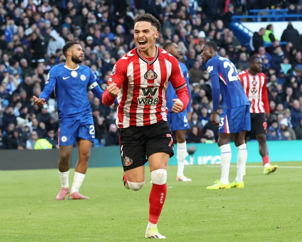 Jugador de Sunderland celebra un gol