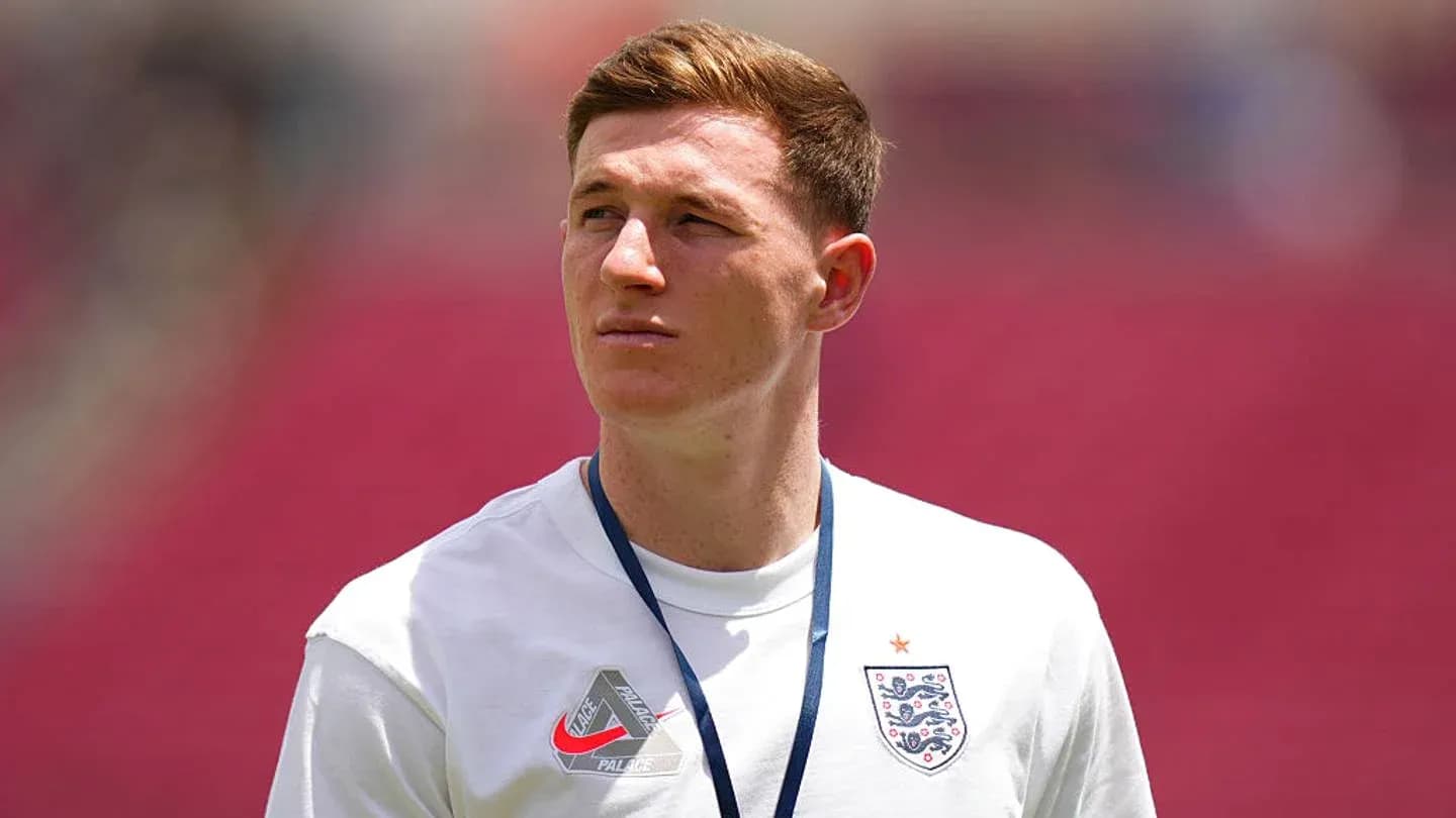 Jugador de Inglaterra en el campo durante el calentamiento