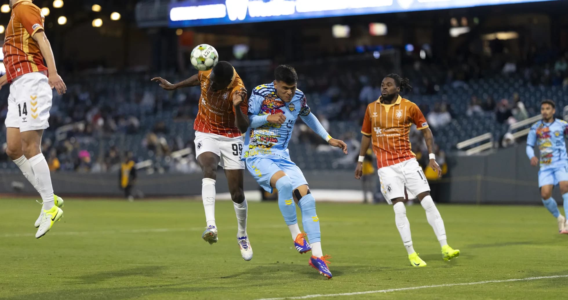 El Paso Locomotive contra Lexington en partido de fútbol