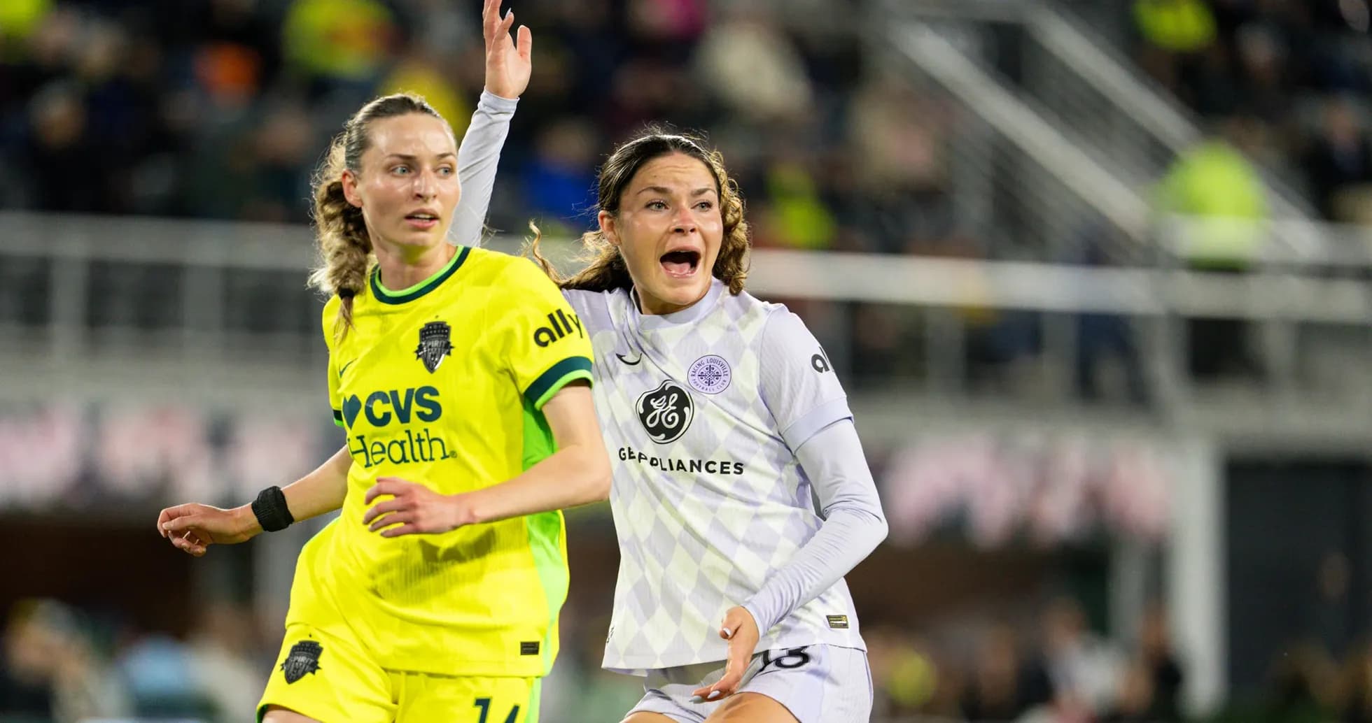 Jugadora de Racing Louisville W y Portland Thorns W