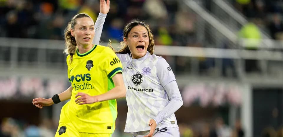 Jugadora de Racing Louisville W y Portland Thorns W