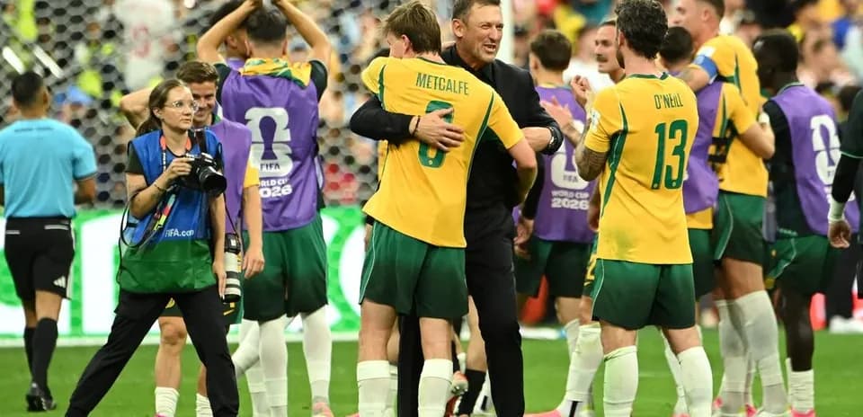Jugadores de Australia celebrando la victoria