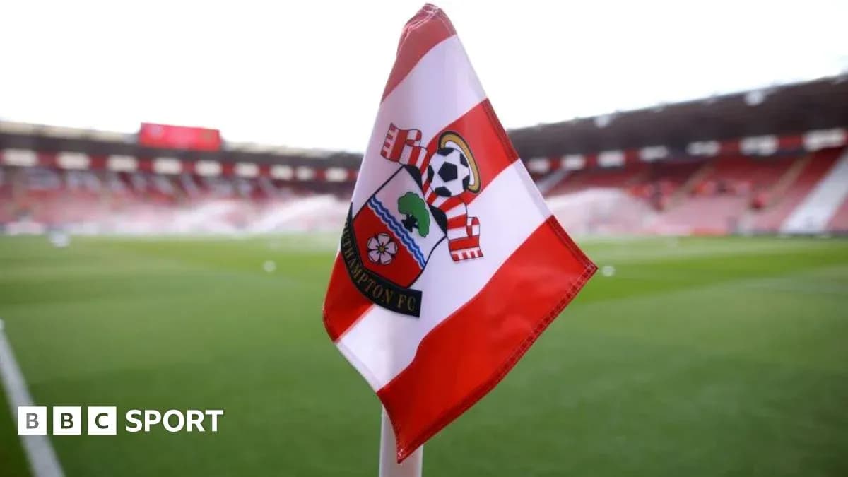 Bandera de Southampton FC en el estadio