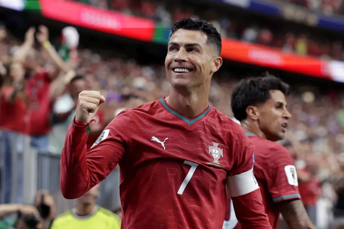 Cristiano Ronaldo celebrando en partido con Portugal