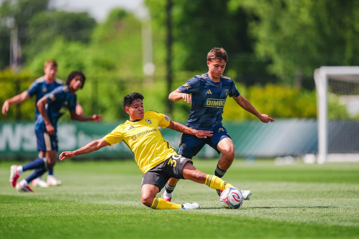 Jugador de Columbus Crew II en acción