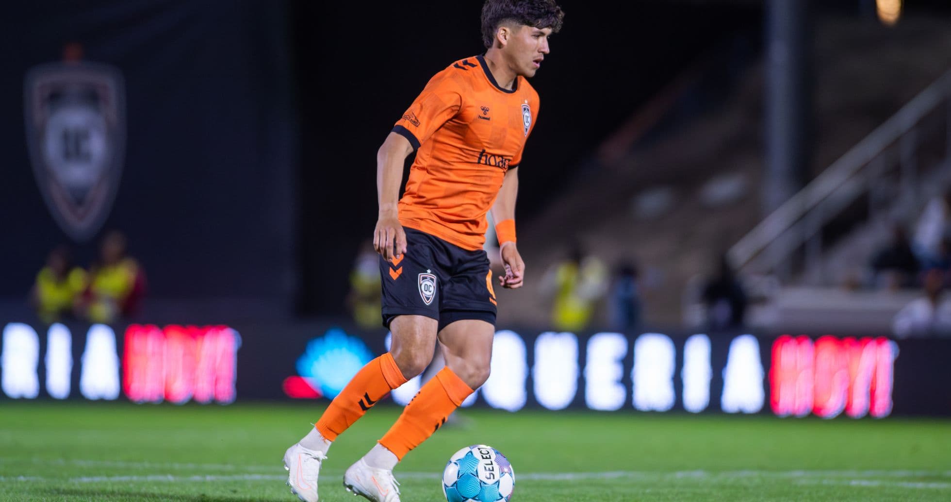 Jugador de Orange County SC en el partido