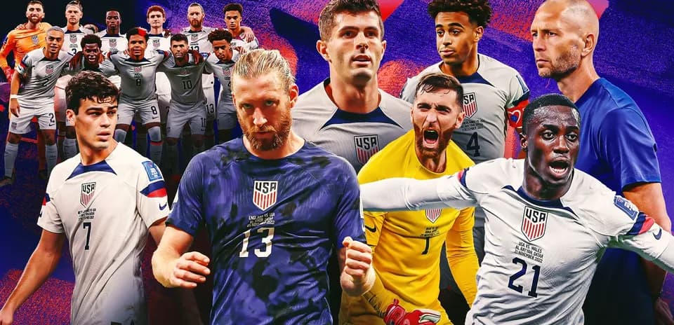 Jugadores de Estados Unidos en formación y acción