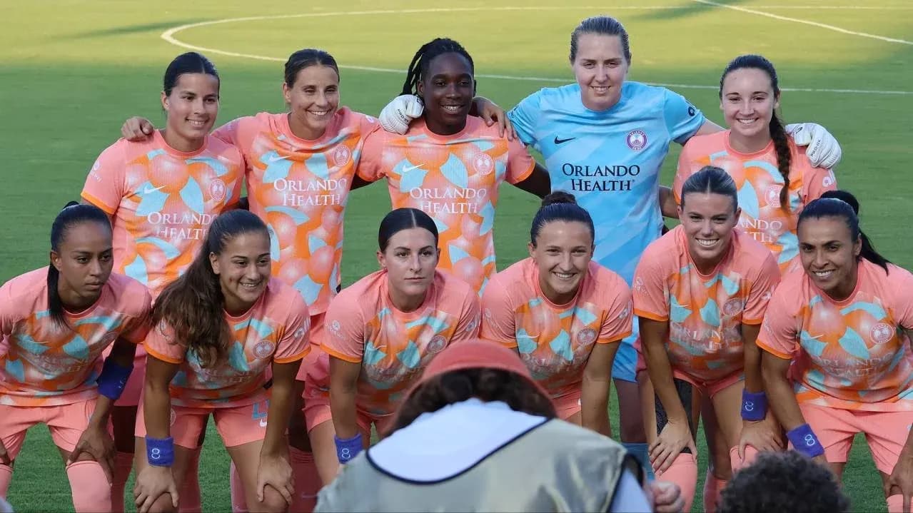 Equipo de Orlando Pride en formación Equipo de Orlando Pride en formación