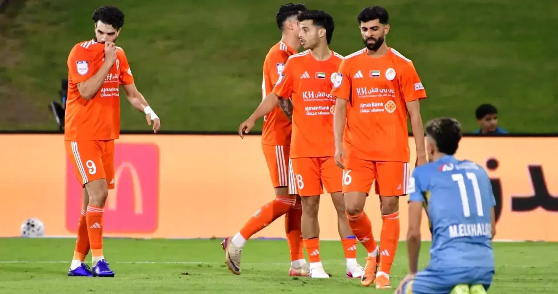 Jugadores del Ajman U23 en el partido Jugadores del Ajman U23 en el partido